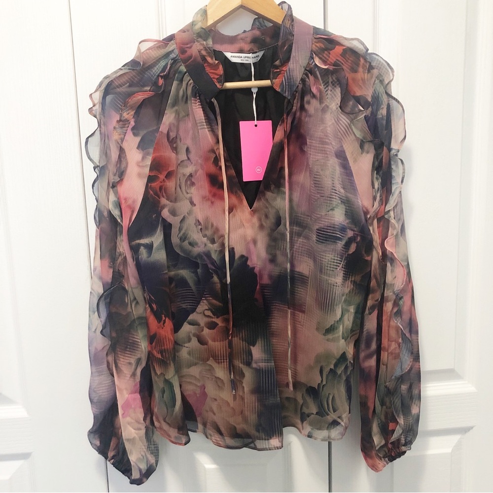 🆕 Amanda Uprichard Claudine M Farah Elegant Red and Black Blouse Floral